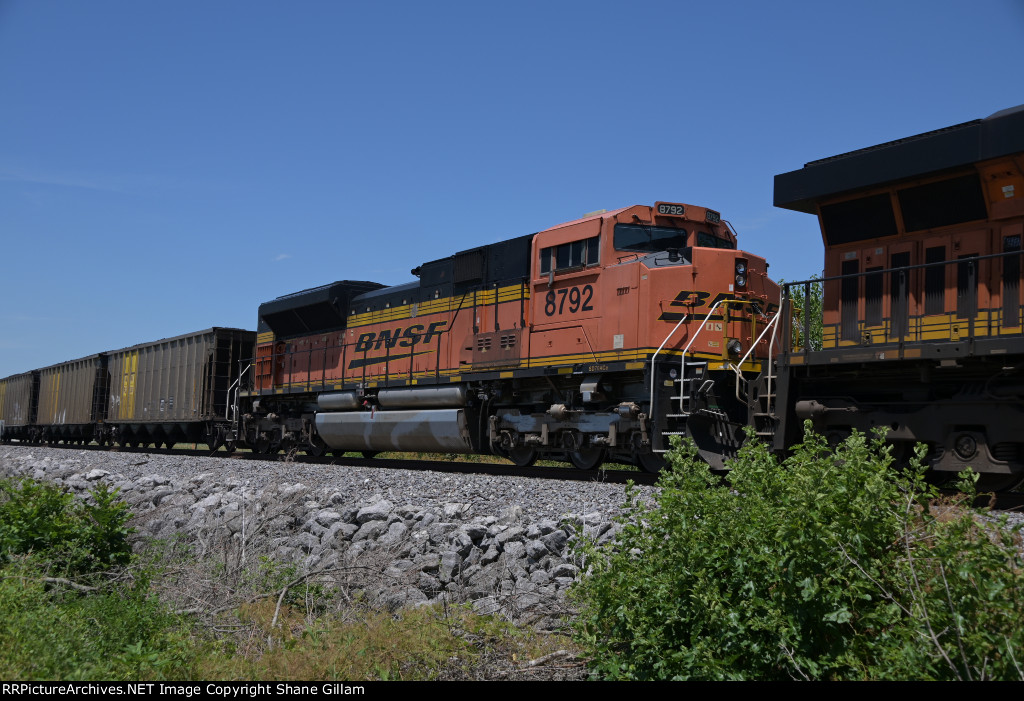 BNSF 8792 Roster shot